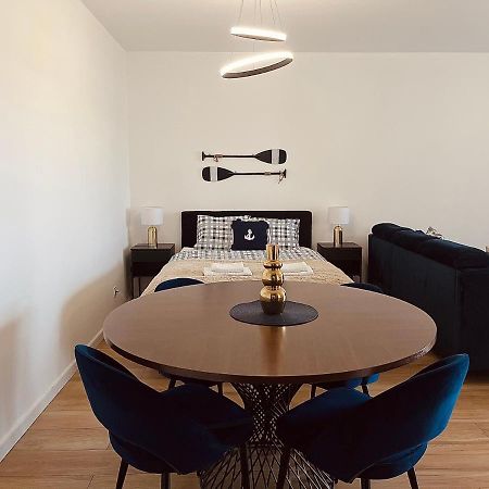 Apartament Myroom Pod Zaglami Zegrze Poludniowe Bagian luar foto